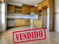 Apartamento T3 + Garagem + Parqueamento - Alcains - REF: 21-11216