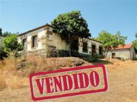 Farm with Houses - Escalos Baixo - Castelo Branco - ID: 21-118483