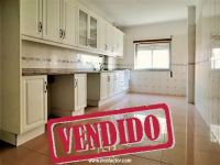 3 Bed Apartment - Castelo Branco - ID: 21-198414