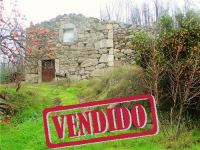 Finca con 2 Construcciones en Granito - São Vicente Beira - Castelo Branco - REF: 21-11562