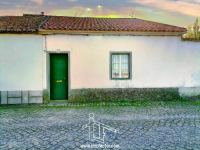 Village House with Backyard - Lousa - Castelo Branco - ID: 21-11720