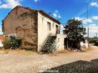 Dorfhaus mit 2 Nebengebäuden zum Wiederaufbau - Sto André das Tojeiras - Castelo Branco - ID: 21-11762