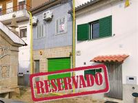 Dorpshuis met Garage en Jandbouwgrond - Aldeia do Bispo - Penamacor - ID: 21-11734